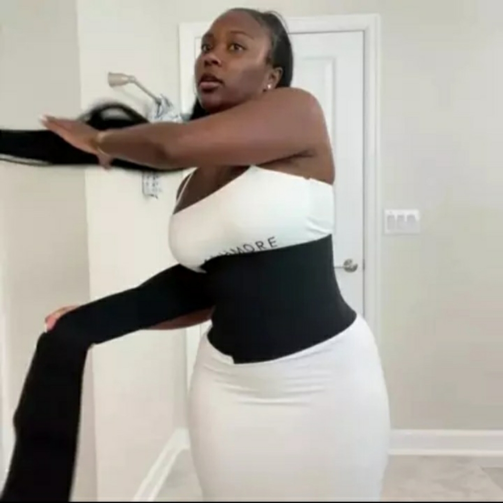 Waist trainer